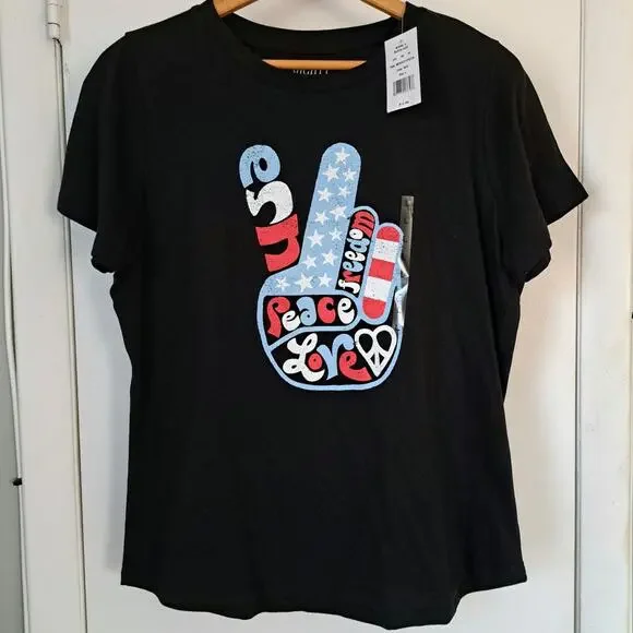 Mighty Fine Americana Love Peace and Freedom Flag Tee  Juniors Size Large NWT - Picture 2 of 5